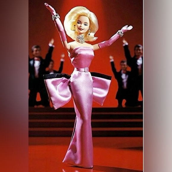 Mattel Barbie Marilyn Monroe Gentlemen Prefer Blondes Pink Dress 17451 Legends - Picture 1 of 3